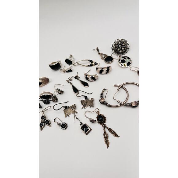 Lot Of Sterling Silver 925 Earrings Single/Pairs Black Onyx Silver SCRAP CRAFT - Picture 4 of 11